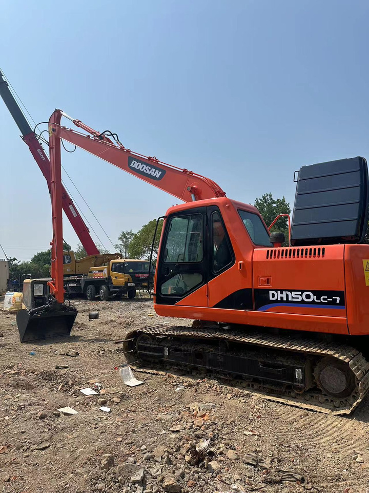 DOOSAN DH150LC-7 Extended arm crawler excavator - 履带式挖掘机:图1 DOOSAN DH150LC-7 Extended arm crawler excavator - 履带式挖掘机:图1
