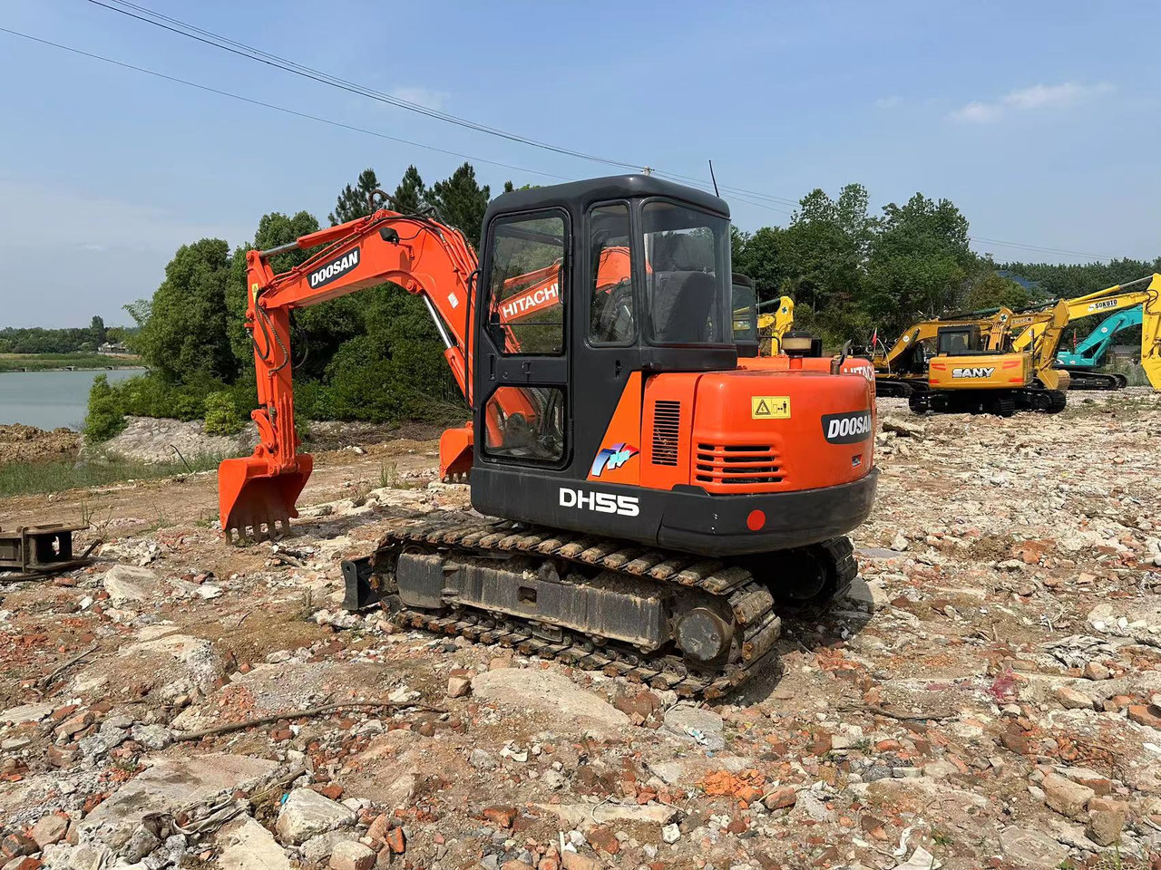DOOSAN DH55 Mini Excavator 5.5T - 小型挖掘机:图4 DOOSAN DH55 Mini Excavator 5.5T - 小型挖掘机:图4