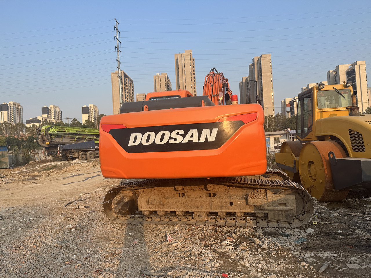 DOOSAN DX220 Crawler Excavator Good Condition - 履带式挖掘机:图4 DOOSAN DX220 Crawler Excavator Good Condition - 履带式挖掘机:图4