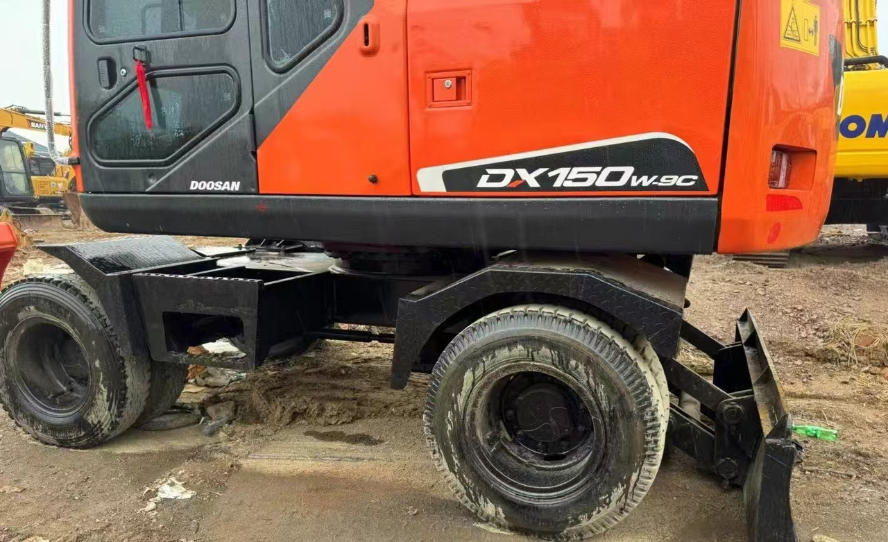 Doosan DX150W Wheel Loader click for Discount - 轮式挖掘机:图2 Doosan DX150W Wheel Loader click for Discount - 轮式挖掘机:图2