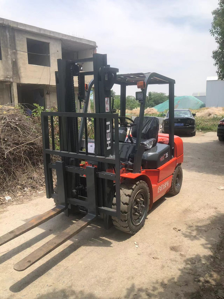 HELI 3.5ton Forklift Click here for Discount - 柴油叉车:图2 HELI 3.5ton Forklift Click here for Discount - 柴油叉车:图2