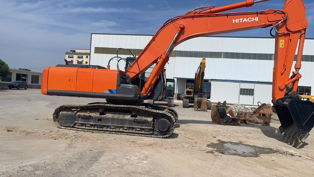 HITACHI ZX350-3G Excavator | Zero Final Drive Issues | New Undercarriage | Super Clean - 挖掘机:图1 HITACHI ZX350-3G Excavator | Zero Final Drive Issues | New Undercarriage | Super Clean - 挖掘机:图1