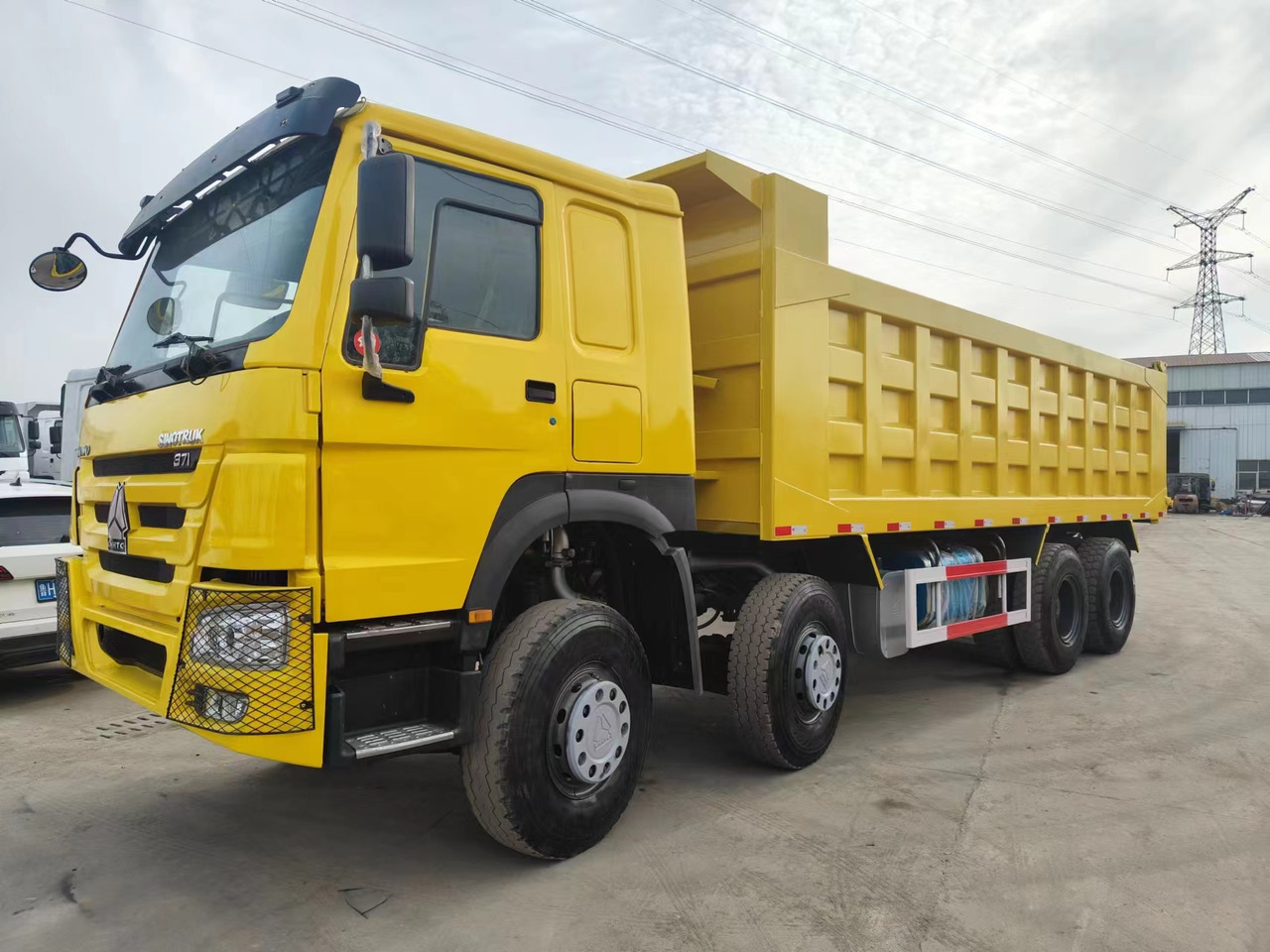HOWO 371 Dump Truck Click Here for Discount - 翻斗车:图3 HOWO 371 Dump Truck Click Here for Discount - 翻斗车:图3