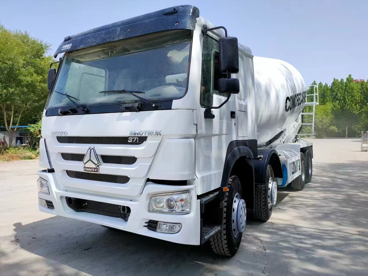 HOWO 371HP Concrete Mixer Truck Click for Discount - 混凝土搅拌车:图3 HOWO 371HP Concrete Mixer Truck Click for Discount - 混凝土搅拌车:图3