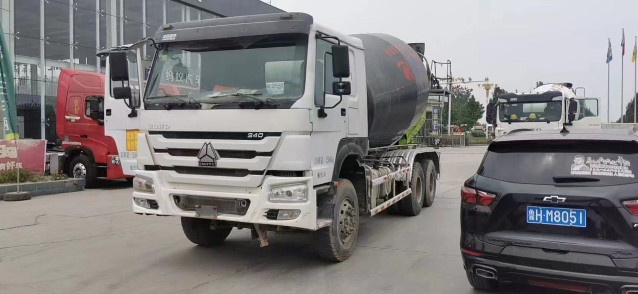 HOWO 6*4 Cement Mixer Truck - 混凝土搅拌车:图1 HOWO 6*4 Cement Mixer Truck - 混凝土搅拌车:图1
