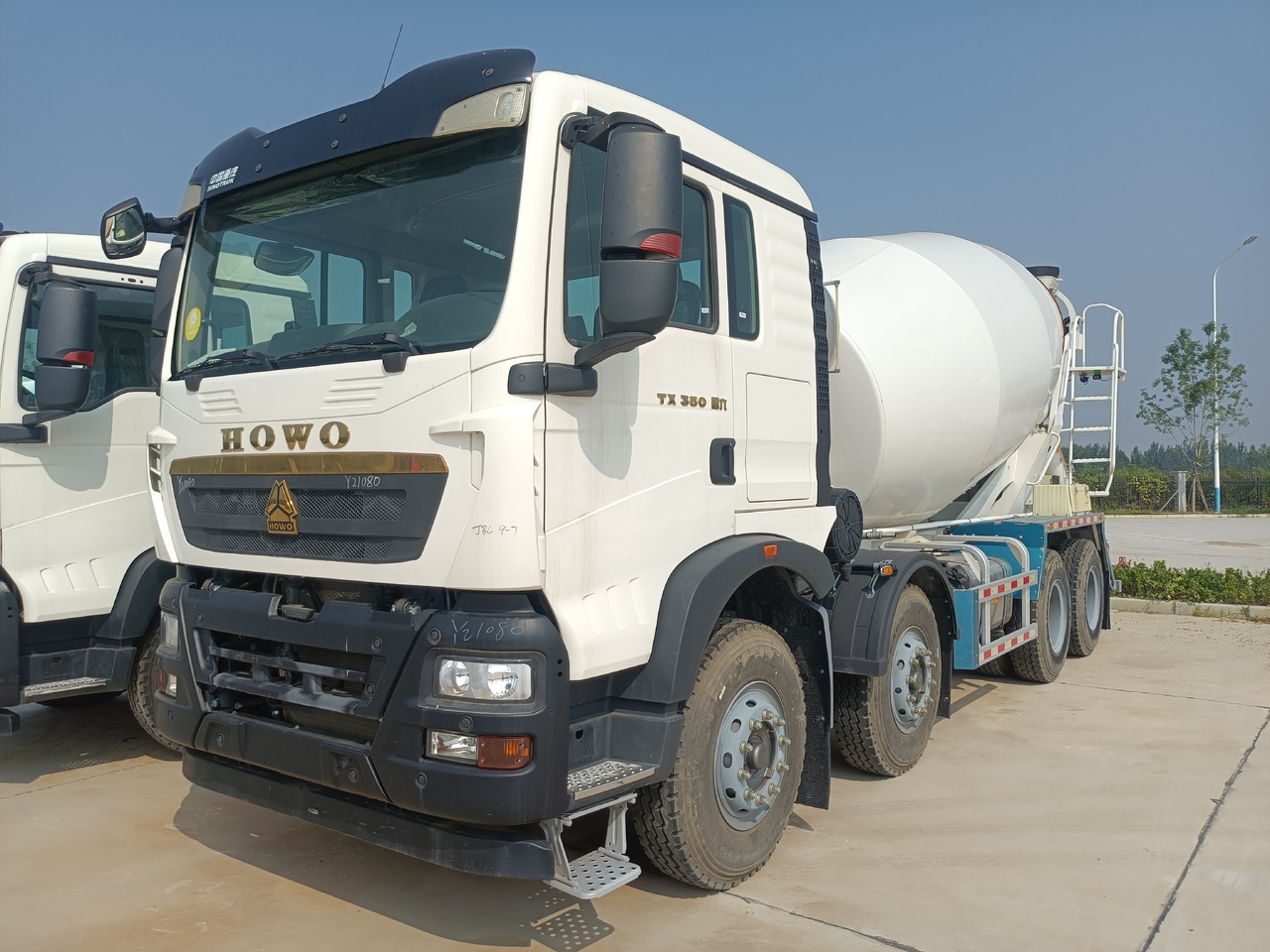 HOWO TX350 Cement Mixer Truck - 混凝土搅拌车:图1 HOWO TX350 Cement Mixer Truck - 混凝土搅拌车:图1
