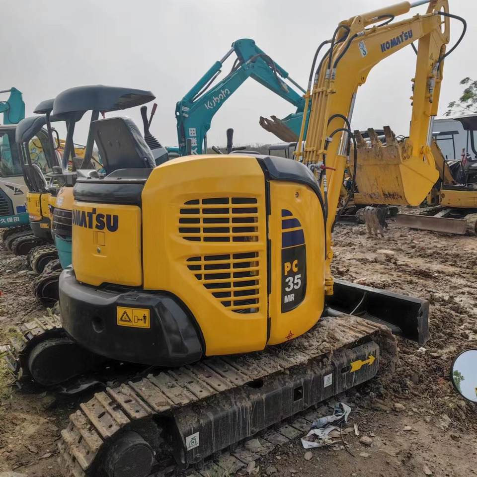 KOMATSU Mini Excavator Pc 35 - 小型挖掘机:图3 KOMATSU Mini Excavator Pc 35 - 小型挖掘机:图3