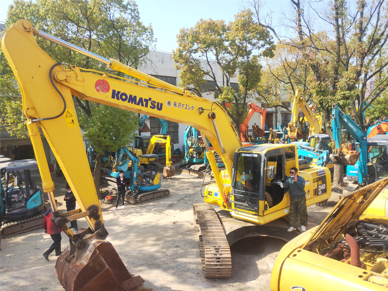 Komatsu Crawler Excavator PC240-8 - 履带式挖掘机:图5 Komatsu Crawler Excavator PC240-8 - 履带式挖掘机:图5