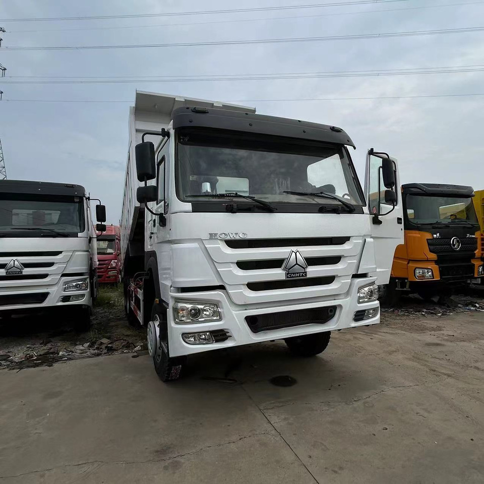 SINOTRUK HOWO 6x4 Dump Truck Click for Discount - 翻斗车:图1 SINOTRUK HOWO 6x4 Dump Truck Click for Discount - 翻斗车:图1