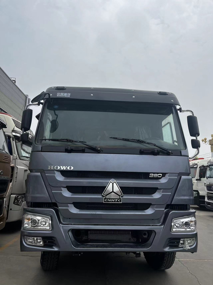 SINOTRUK HOWO Dump Truck 6x4 Click for Discount - 卡车:图3 SINOTRUK HOWO Dump Truck 6x4 Click for Discount - 卡车:图3