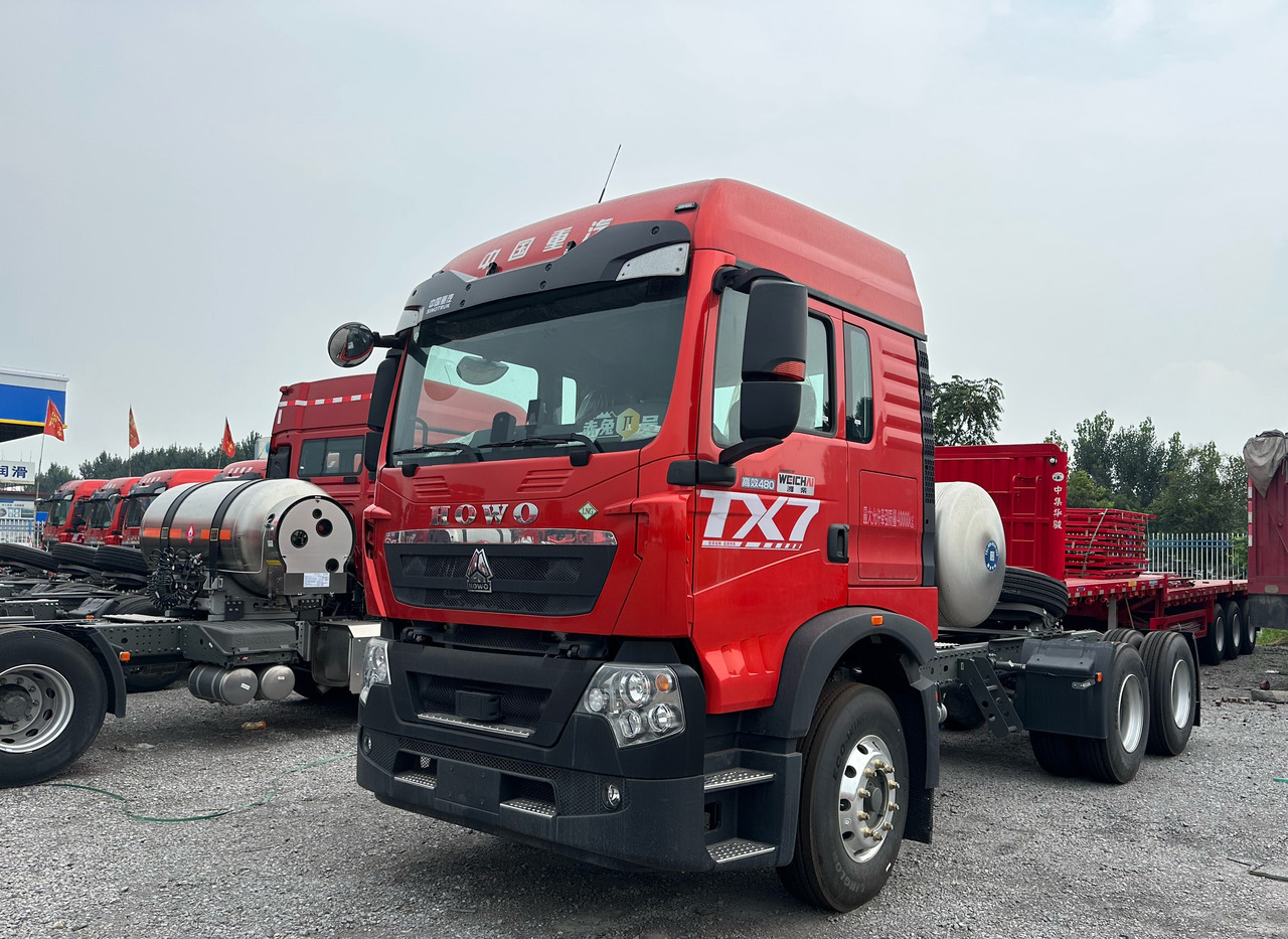 SINOTRUK HOWO TX480HP Tractor Unit Click for Discount - 翻斗车:图2 SINOTRUK HOWO TX480HP Tractor Unit Click for Discount - 翻斗车:图2