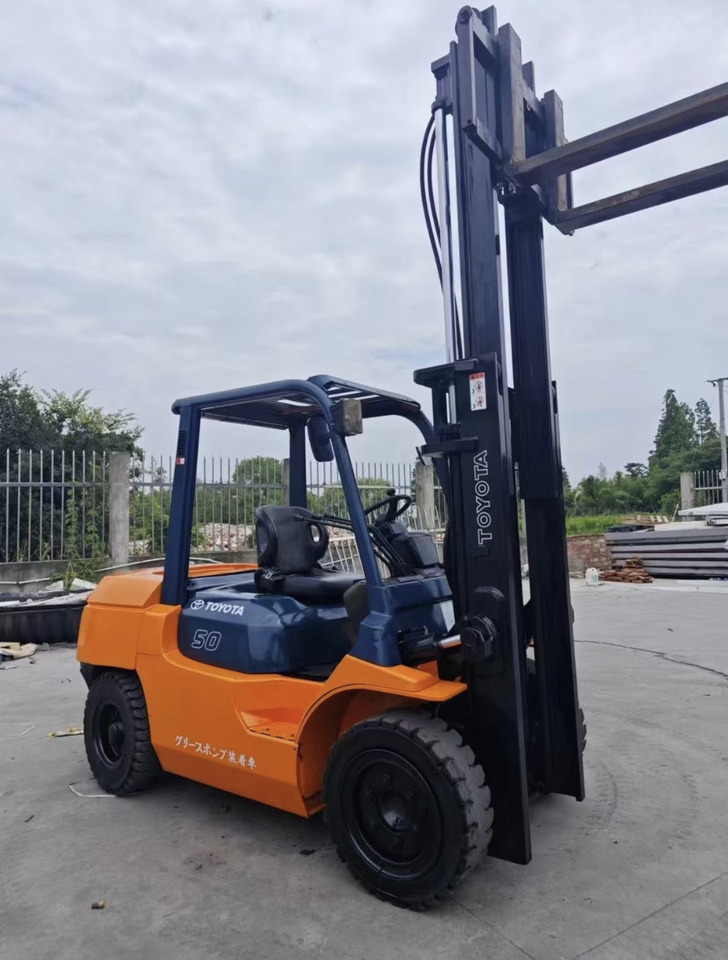 TOYOTA 5Ton Forklift Click Here for Discount - 柴油叉车:图5 TOYOTA 5Ton Forklift Click Here for Discount - 柴油叉车:图5