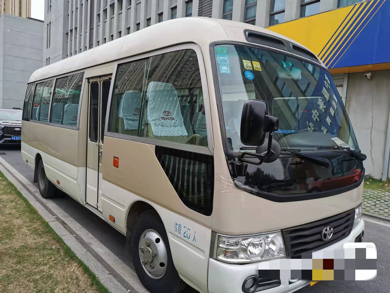 TOYOTA Coaster - 城市巴士:图4 TOYOTA Coaster - 城市巴士:图4