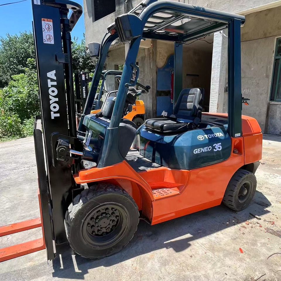 TOYOTA FD35 Forklift 3.5Ton - 柴油叉车:图5 TOYOTA FD35 Forklift 3.5Ton - 柴油叉车:图5