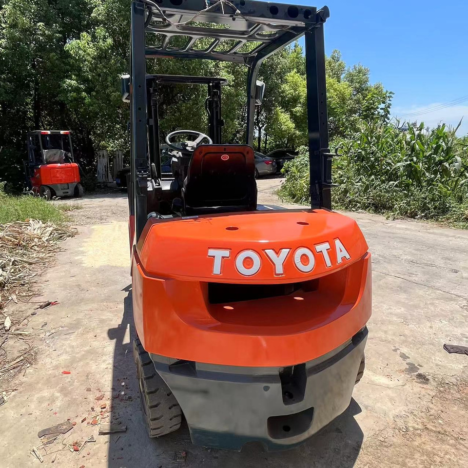 TOYOTA FD35 Forklift 3.5Ton - 柴油叉车:图2 TOYOTA FD35 Forklift 3.5Ton - 柴油叉车:图2