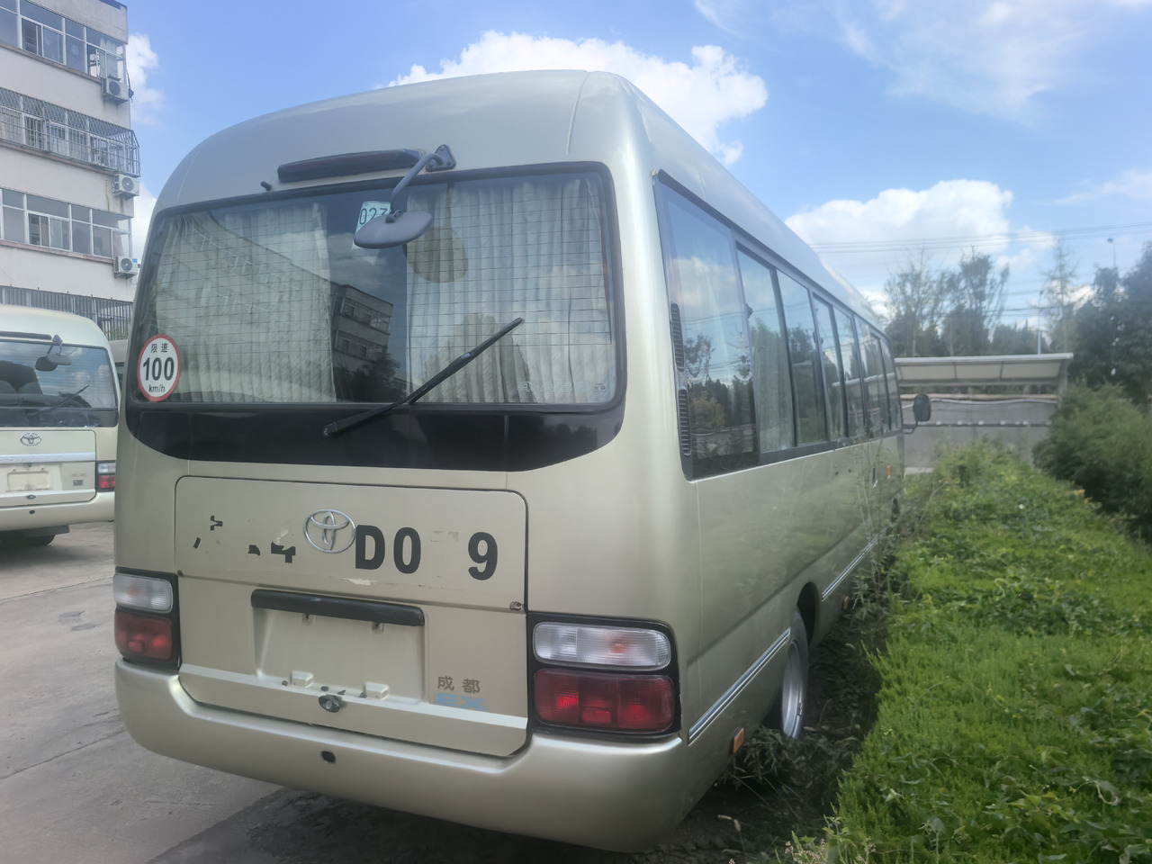 TOYOTA Mini Bus Click here for Discount - 长途客车:图4 TOYOTA Mini Bus Click here for Discount - 长途客车:图4