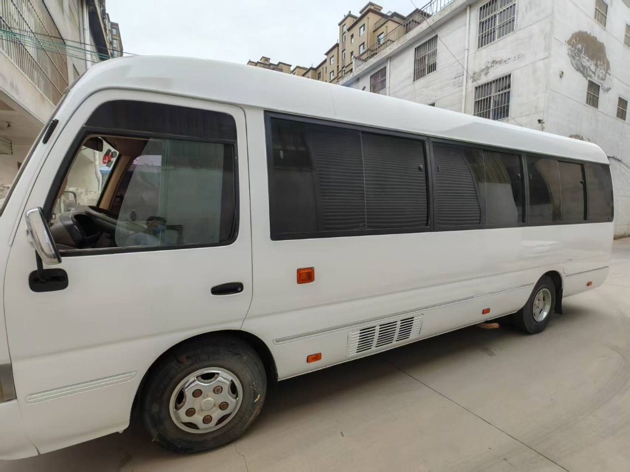 TOYOTA Mini Bus Low Mileage - 长途客车:图4 TOYOTA Mini Bus Low Mileage - 长途客车:图4