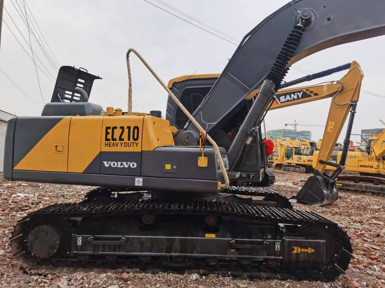 VOLVO EC210 - 履带式挖掘机:图1 VOLVO EC210 - 履带式挖掘机:图1