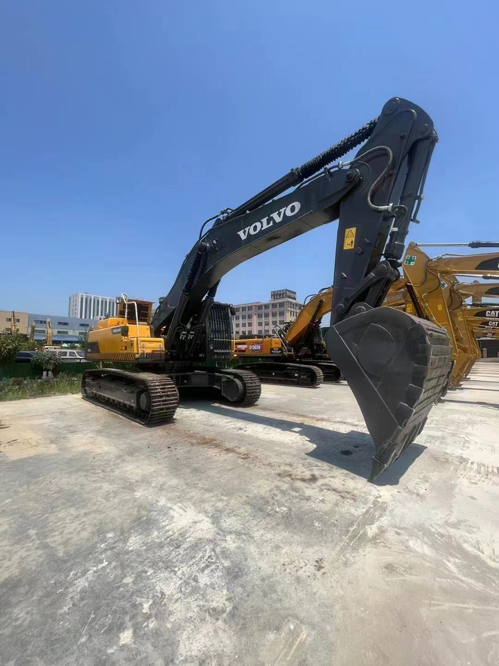 VOLVO Excavator - 履带式挖掘机:图3 VOLVO Excavator - 履带式挖掘机:图3