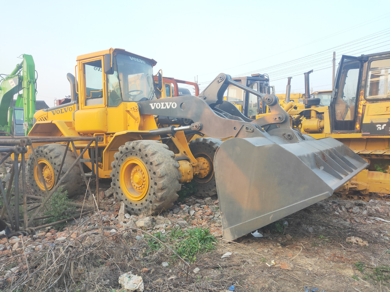 Volvo Wheel Loader Volvo L70E Click Here for Discount - 轮式装载机:图3 Volvo Wheel Loader Volvo L70E Click Here for Discount - 轮式装载机:图3