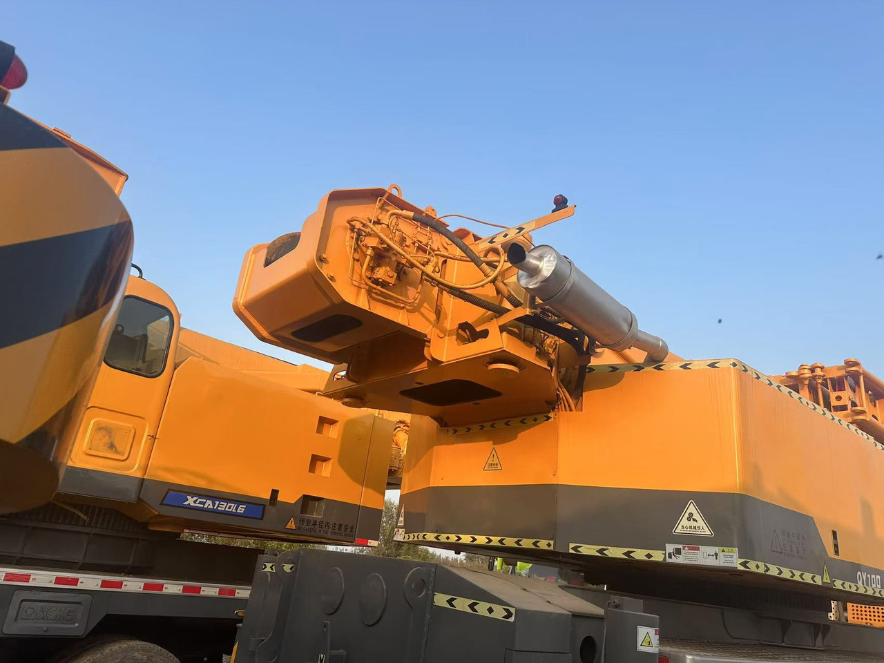 XCMG Crane QY100 - 起重机:图4 XCMG Crane QY100 - 起重机:图4