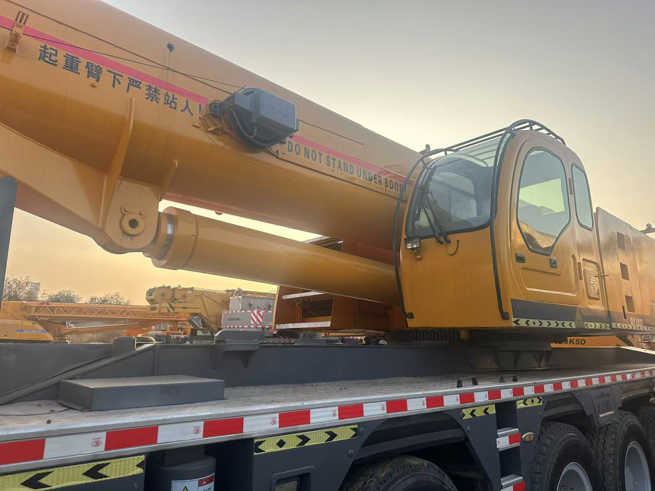 起重机 XCMG Crane QY100:图12 起重机 XCMG Crane QY100:图12