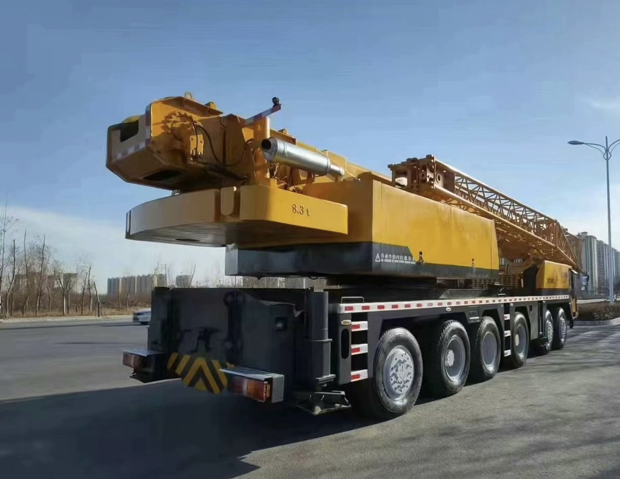 XCMG Crane QY100 - 起重机:图3 XCMG Crane QY100 - 起重机:图3