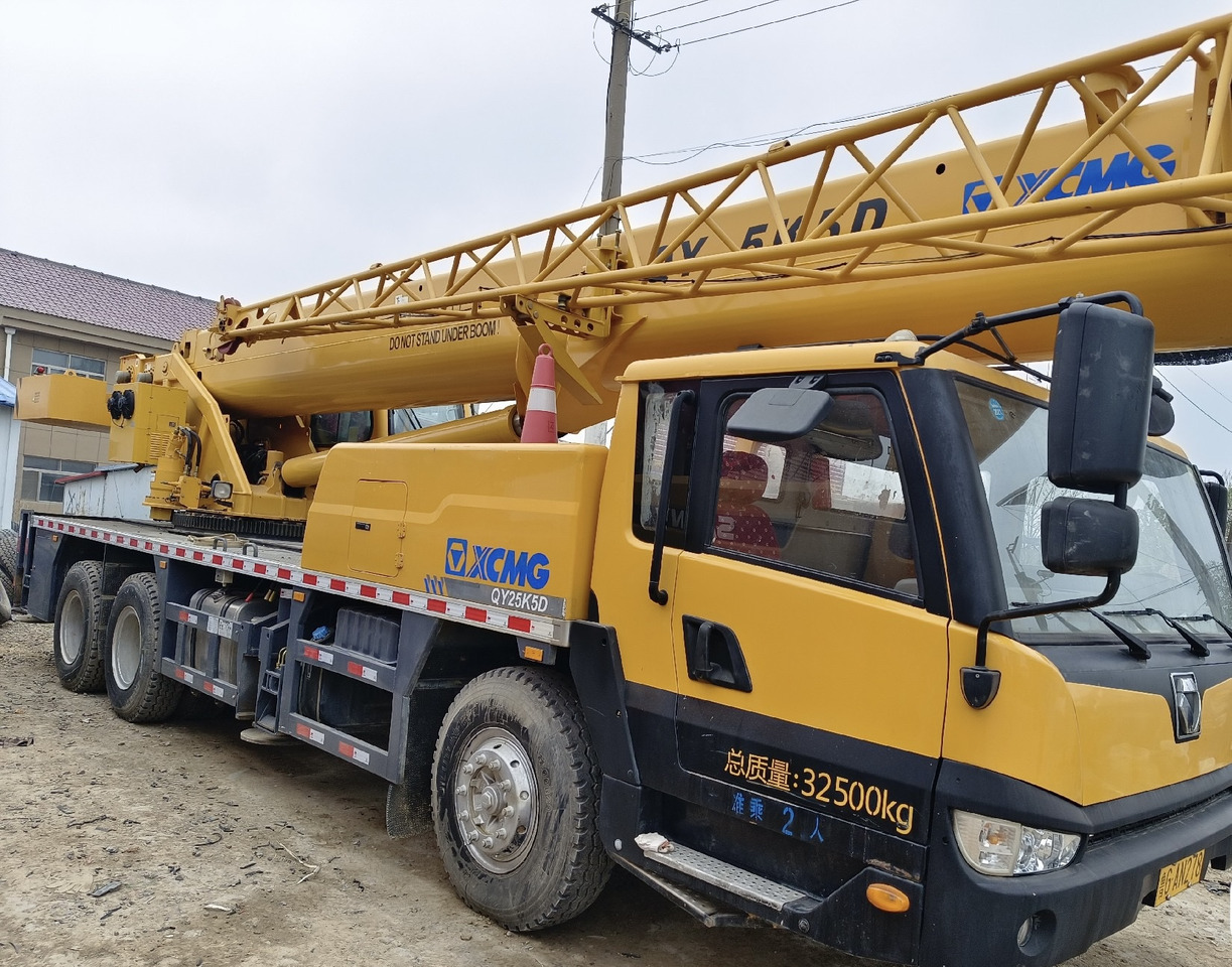 XCMG Crane QY25K 25Ton - 起重机:图2 XCMG Crane QY25K 25Ton - 起重机:图2