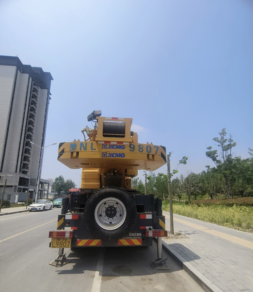 XCMG Crane QY75K - 起重机:图4 XCMG Crane QY75K - 起重机:图4