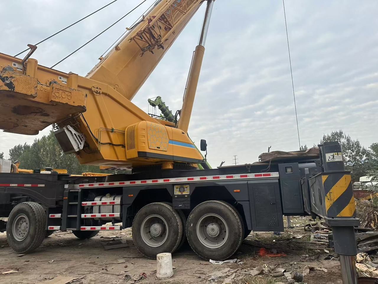 XCMG Crane XCT100 - 全地形起重机:图4 XCMG Crane XCT100 - 全地形起重机:图4