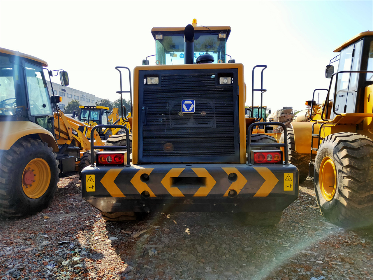 XCMG Wheel Loader LW500KV Click Here for Discount - 轮式装载机:图3 XCMG Wheel Loader LW500KV Click Here for Discount - 轮式装载机:图3