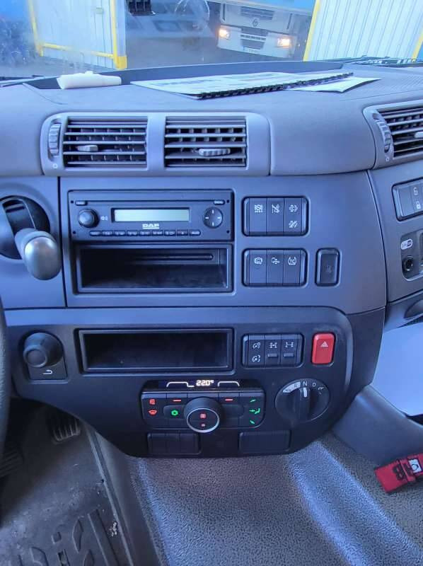 栏板式/ 平板卡车, 起重车 Camion Porteur CAMION GRUE 26 TONNES 410 CV 6X4：图6