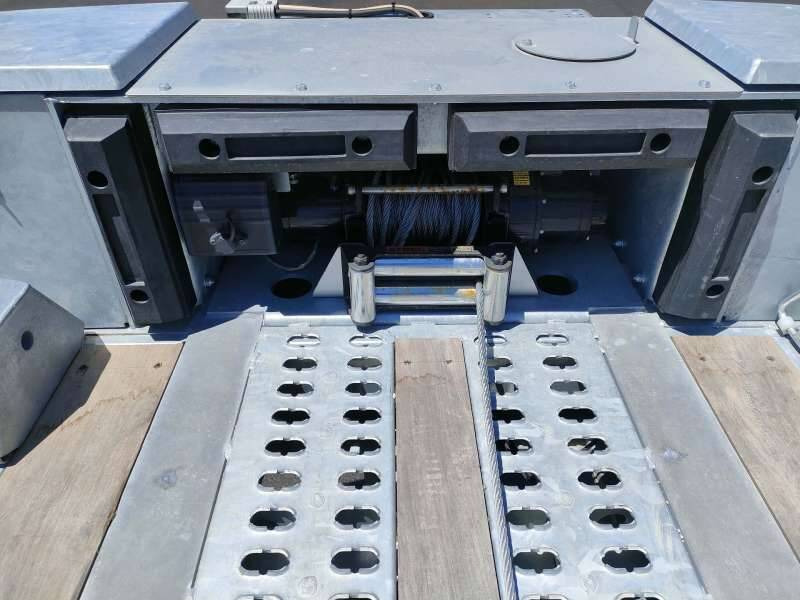 Semi-remorque 3 Essieux 38 TONNES DRAWER PORTE A FAUX HYDRAULIQUE VOLET COULISSANT - 自动转运半拖车:图5 Semi-remorque 3 Essieux 38 TONNES DRAWER PORTE A FAUX HYDRAULIQUE VOLET COULISSANT - 自动转运半拖车:图5