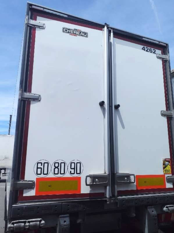 Semi-remorque 3 Essieux FRIGO 38 TONNES HAYON CAISSE CHEREAU GROUPE CARRIER VECTOR HE 19 MT - 冷藏半拖车:图3 Semi-remorque 3 Essieux FRIGO 38 TONNES HAYON CAISSE CHEREAU GROUPE CARRIER VECTOR HE 19 MT - 冷藏半拖车:图3