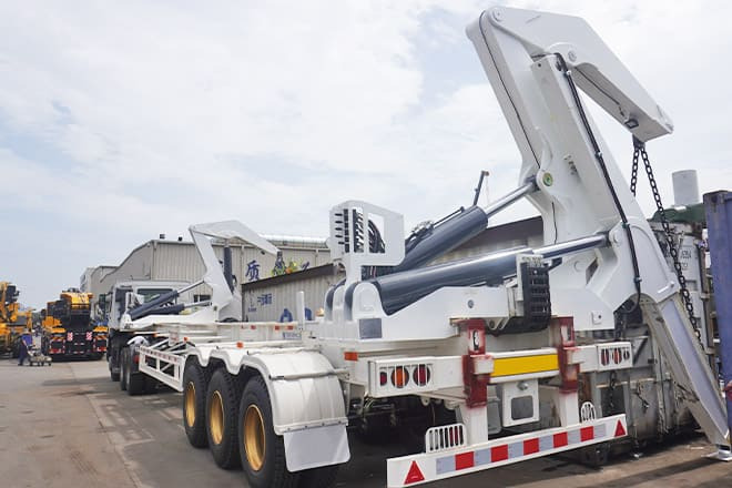 China Container Side Loader Price for Sale in Ghana - 集装箱运输车/ 可拆卸车身的半拖车:图3 China Container Side Loader Price for Sale in Ghana - 集装箱运输车/ 可拆卸车身的半拖车:图3