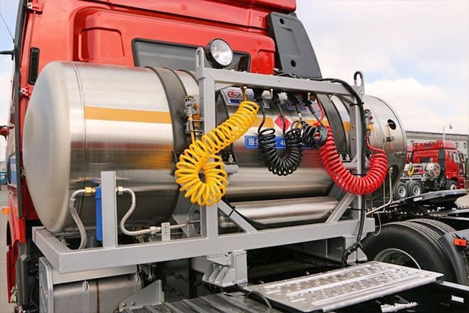 FAW FAW 6X4 Trucks for Sale Prices in Vanuatu - 牵引车:图2 FAW FAW 6X4 Trucks for Sale Prices in Vanuatu - 牵引车:图2