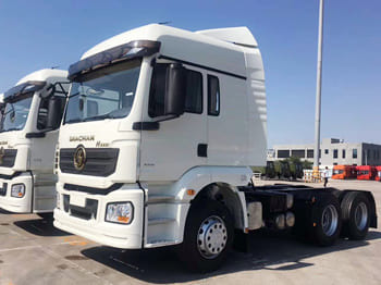 SHACMAN Shacman Tractor Cargo Truck for Sale in Namibia - 牵引车:图1 SHACMAN Shacman Tractor Cargo Truck for Sale in Namibia - 牵引车:图1
