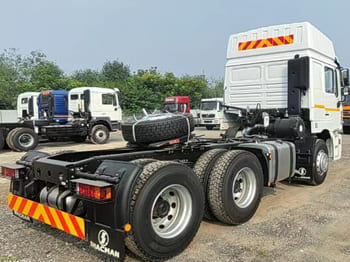 SHACMAN Shacman Truck Head F3000 for Sale in Mali - 牵引车:图2 SHACMAN Shacman Truck Head F3000 for Sale in Mali - 牵引车:图2