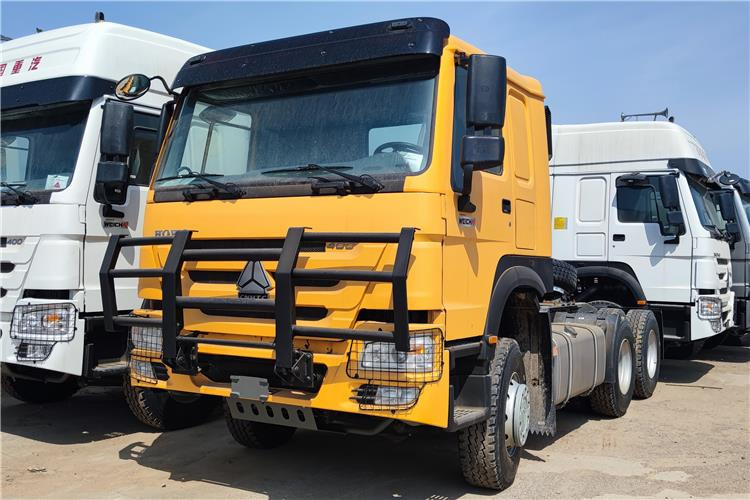 SINOTRUK CNHTC Howo Truck Tractor 400 HP 10 Wheeler for Sale In Malawi - 牵引车:图4 SINOTRUK CNHTC Howo Truck Tractor 400 HP 10 Wheeler for Sale In Malawi - 牵引车:图4