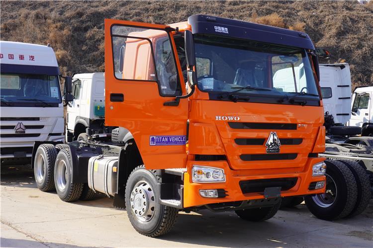 SINOTRUK Howo 371hp 6x4 10 Tires Truck Head for Sale In Jamaica - 牵引车:图1 SINOTRUK Howo 371hp 6x4 10 Tires Truck Head for Sale In Jamaica - 牵引车:图1