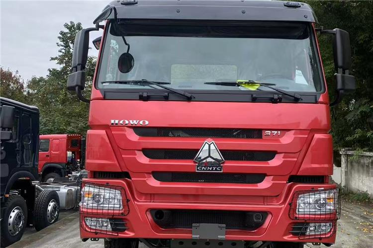 SINOTRUK Howo 371hp Truck Head for Sale In Tanzania - 牵引车:图4 SINOTRUK Howo 371hp Truck Head for Sale In Tanzania - 牵引车:图4