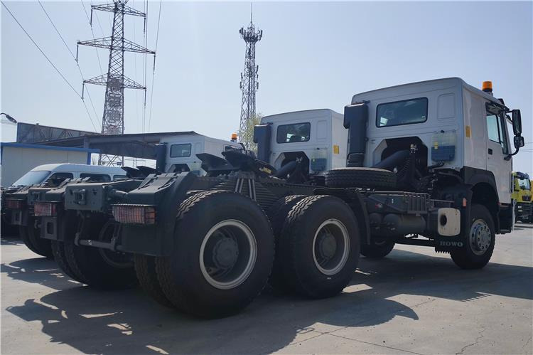 SINOTRUK Howo New Model 430HP Truck Tractor Price In Mauritania - 牵引车:图3 SINOTRUK Howo New Model 430HP Truck Tractor Price In Mauritania - 牵引车:图3