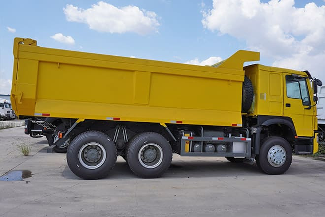 SINOTRUK Sinotruk Howo 10 Wheeler Dump Truck for Sale in Djibouti - 翻斗车:图3 SINOTRUK Sinotruk Howo 10 Wheeler Dump Truck for Sale in Djibouti - 翻斗车:图3