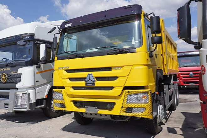 SINOTRUK Sinotruk Howo 400 New Dump Truck for Sale in Angola - 翻斗车:图1 SINOTRUK Sinotruk Howo 400 New Dump Truck for Sale in Angola - 翻斗车:图1