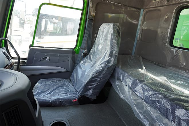 SINOTRUK Sinotruk Howo 6x4 Tipper Truck Price in Burkina Faso - 翻斗车:图4 SINOTRUK Sinotruk Howo 6x4 Tipper Truck Price in Burkina Faso - 翻斗车:图4