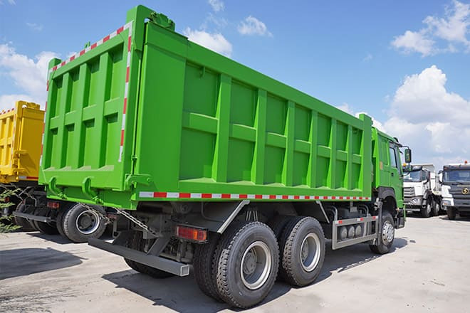 SINOTRUK Sinotruk Howo 6x4 Tipper Truck Price in Burkina Faso - 翻斗车:图5 SINOTRUK Sinotruk Howo 6x4 Tipper Truck Price in Burkina Faso - 翻斗车:图5