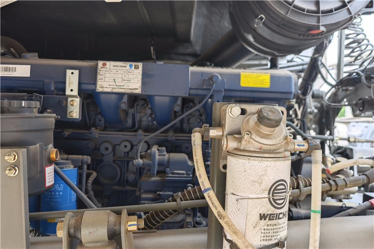 SINOTRUK Used Howo 400hp Tractor Truck for Sale In Nigeria Lagos - 牵引车:图5 SINOTRUK Used Howo 400hp Tractor Truck for Sale In Nigeria Lagos - 牵引车:图5