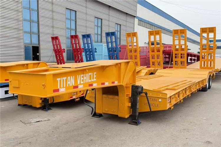 TITAN 2 Axle 50 Ton Low Bed Trailer for Sale In Nigeria Lagos - 低装载半拖车:图1 TITAN 2 Axle 50 Ton Low Bed Trailer for Sale In Nigeria Lagos - 低装载半拖车:图1
