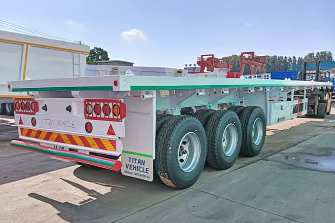 TITAN 3 Axle 40 Ft Flatbed Trailer for Sale in Mauritania - 栏板式/ 平板半拖车:图2 TITAN 3 Axle 40 Ft Flatbed Trailer for Sale in Mauritania - 栏板式/ 平板半拖车:图2