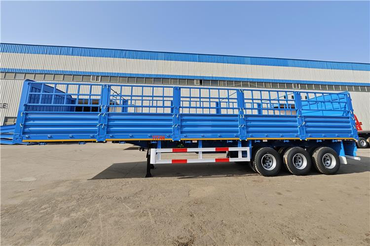 TITAN 3 Axle Livestock Semi Trailer for Sale In Kenya - 牲畜运输半拖车:图4 TITAN 3 Axle Livestock Semi Trailer for Sale In Kenya - 牲畜运输半拖车:图4